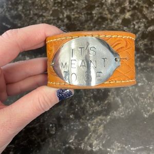 Women’s western Cuff
